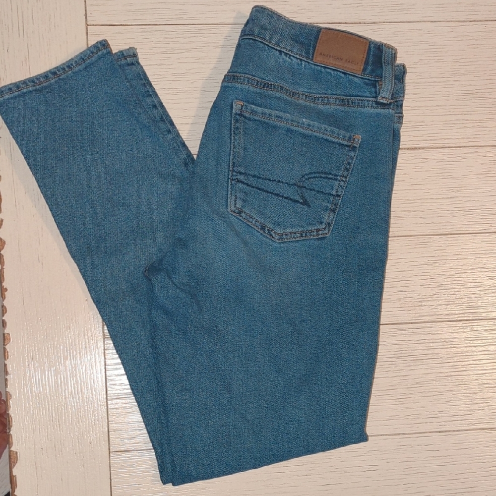 American Eagle Outfitters Slim Blue Jeans- Tomgirl Cut